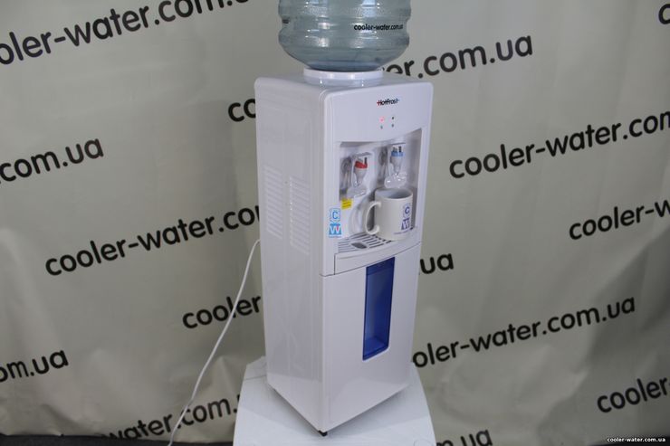 Фото8 обзор кулер для воды HotFrost V118 с нагревом и компрессор