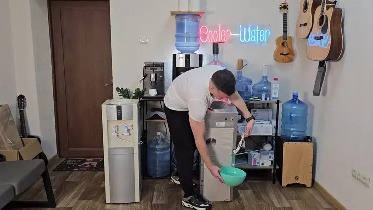 Чистка и дезинфекция кулера для воды