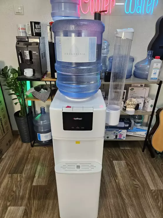 HotFrost v8020HotFrost v8020