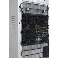 Компресор та задня решітка HotFrost V745