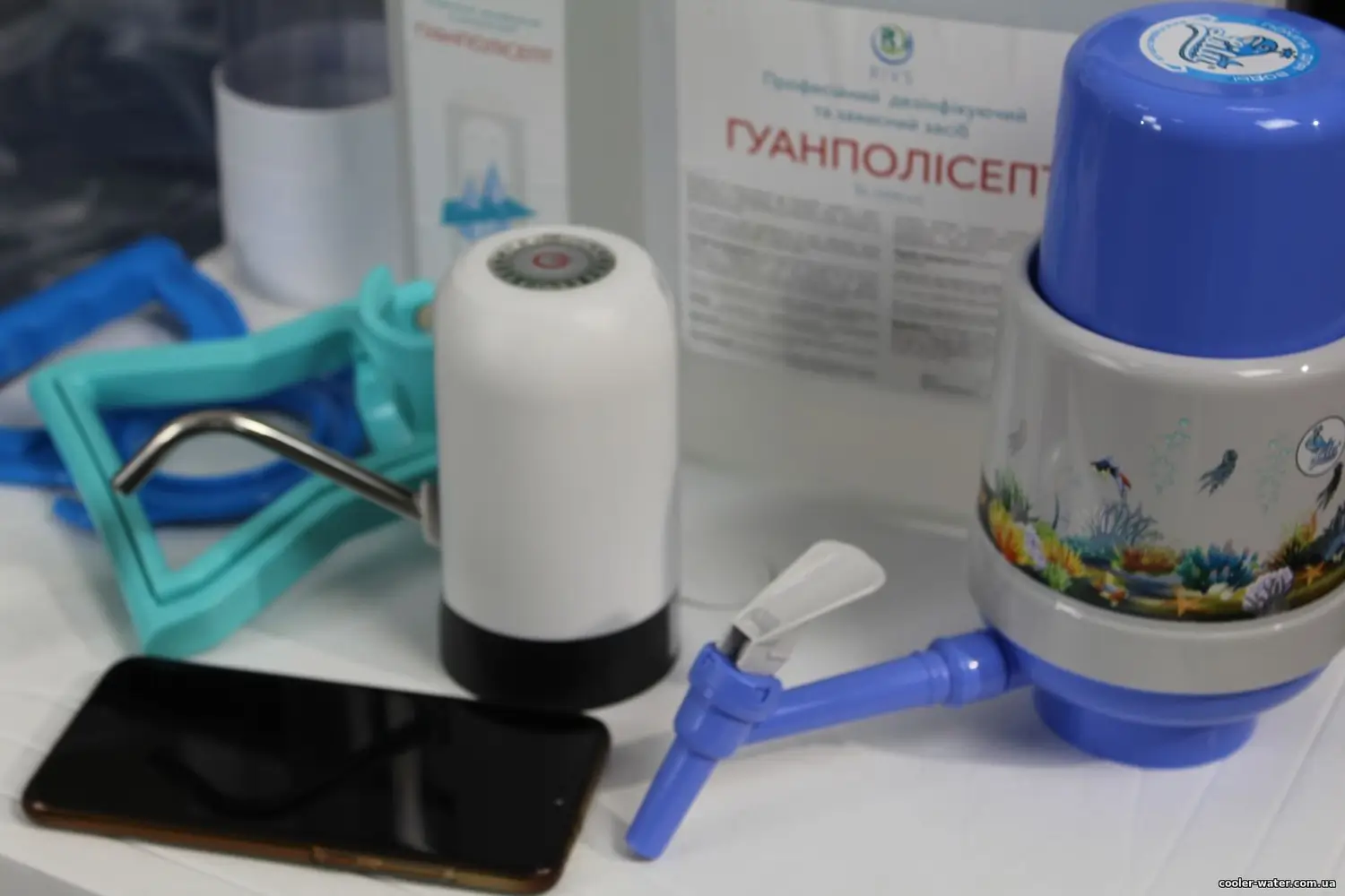 Помпи для бутля 19 л