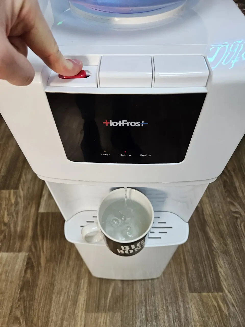 Подача води з кулера HotFrost V8020