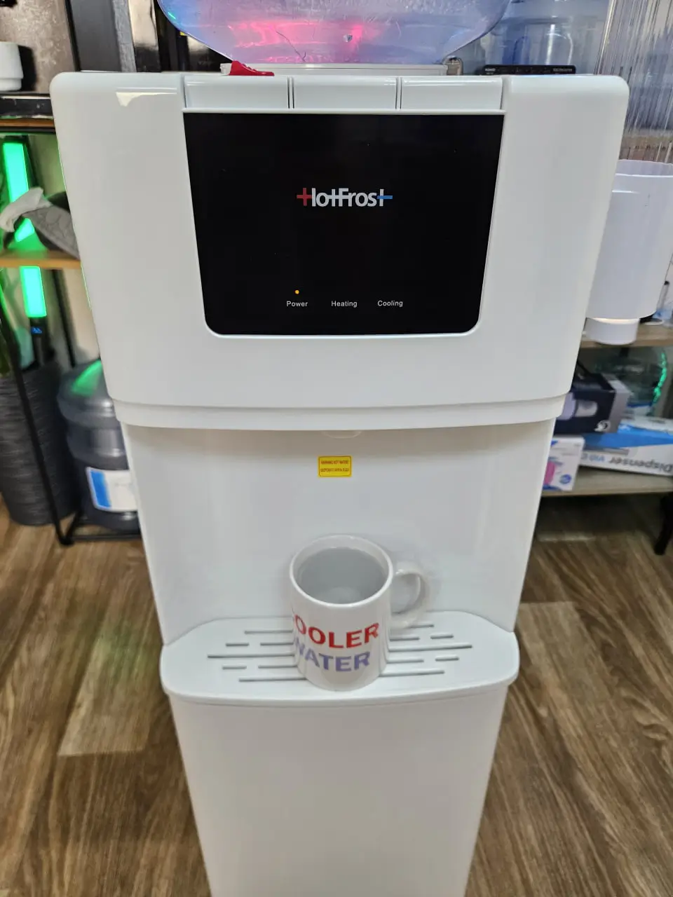 Передня частина кулера HotFrost V8020