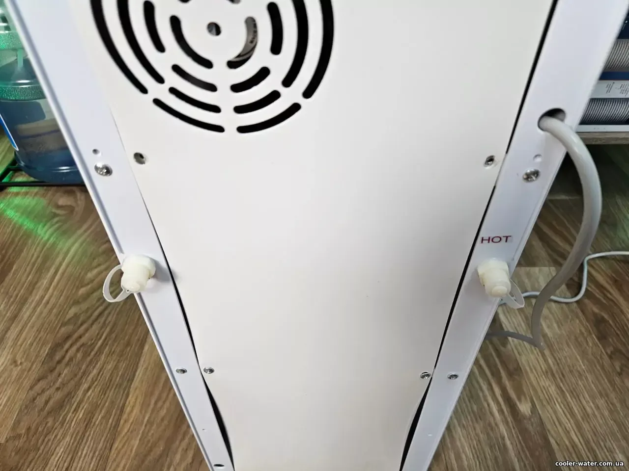 Внутрішня будова кулера Clover LB-LWB 0,5-5X14 — авторське фото 38