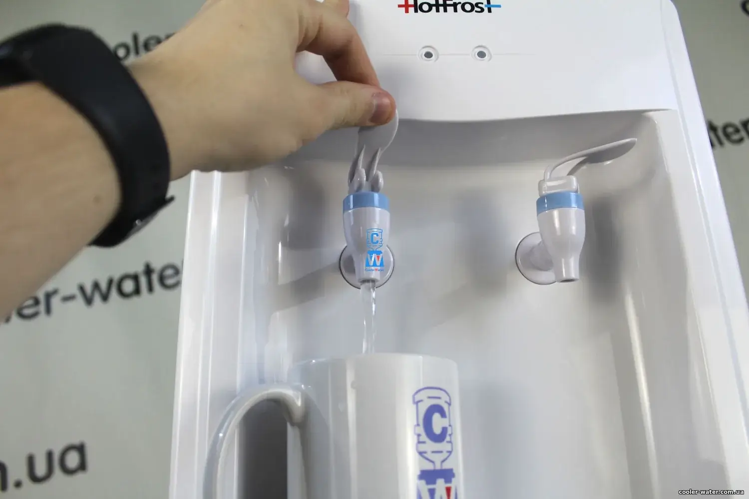 Набір води з крана HotFrost V118R