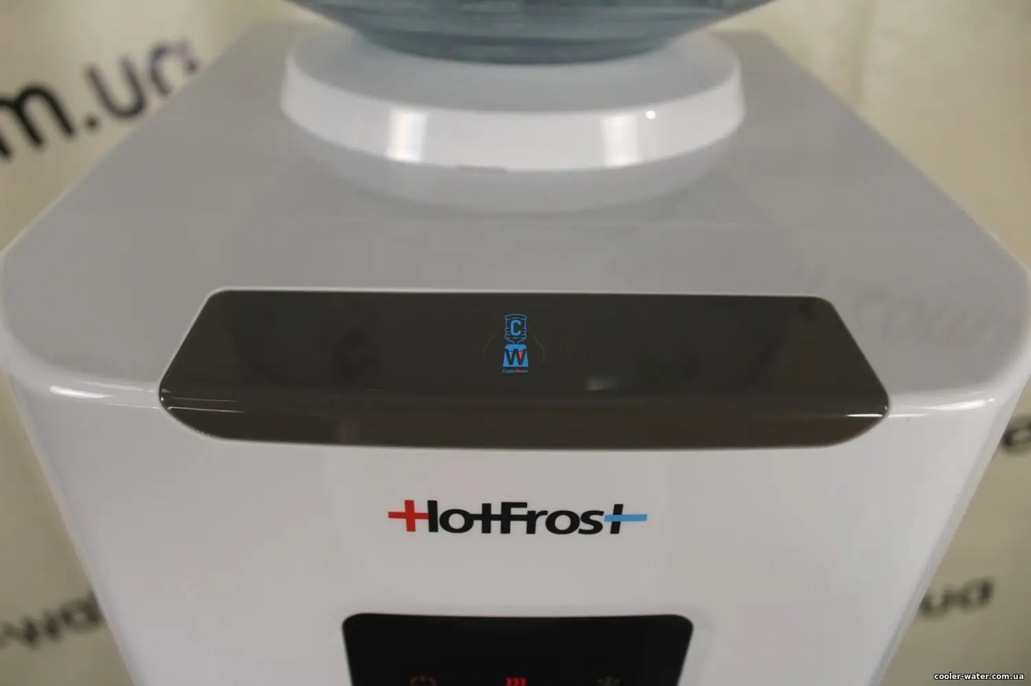 Авторське фото кулера для води HotFrost серії V115, кадр 4