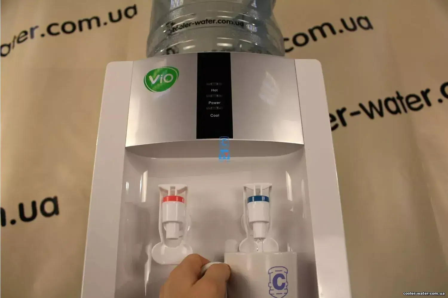Користування краном кулера ViO X172-FCF
